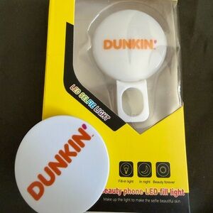 Dunkin LED Selfie Light + PopSocket Bundle Phone Accessories
